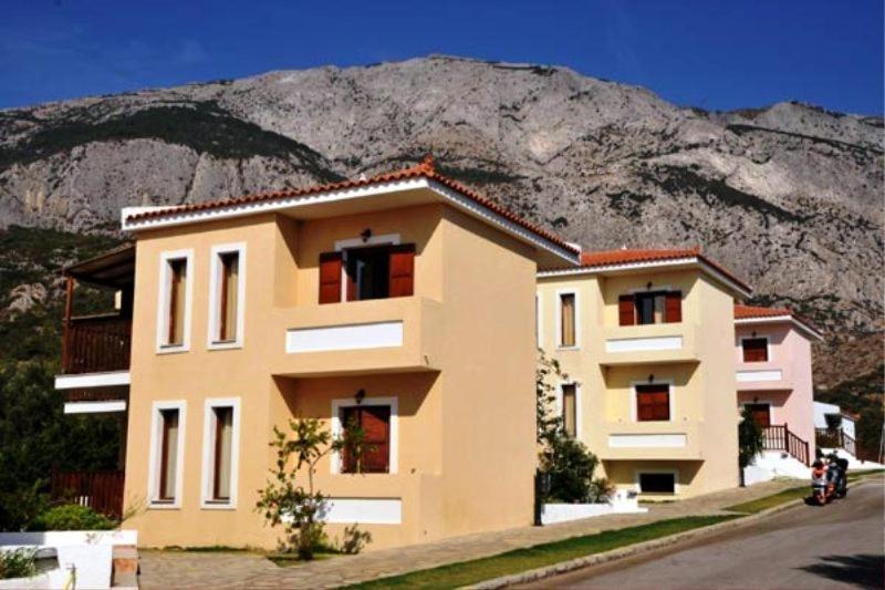 Kyma Hotel Marathókampos Екстериор снимка